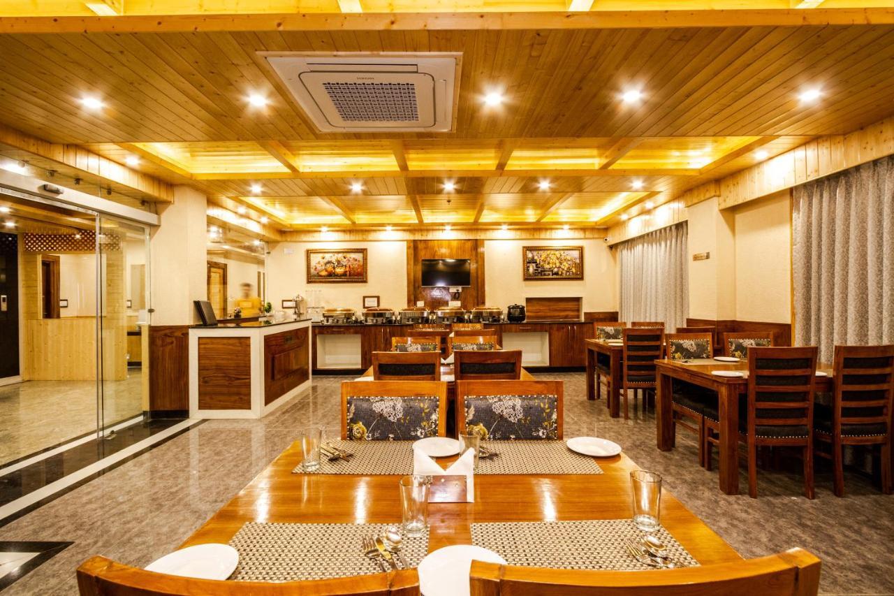 Suryansh Regency Manali Centrally Heated Air Cooled With Private Balconies Manāli Esterno foto