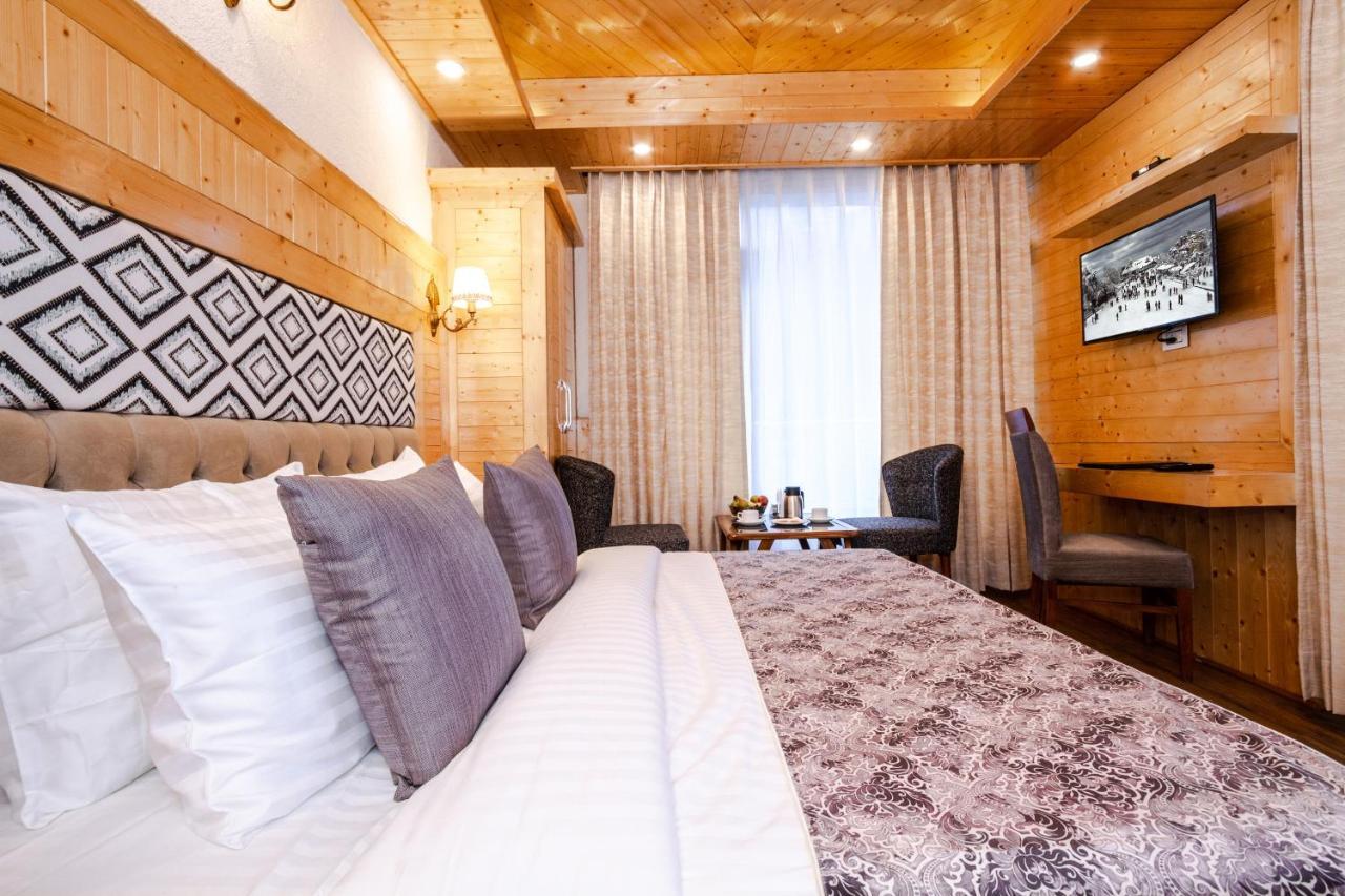 Suryansh Regency Manali Centrally Heated Air Cooled With Private Balconies Manāli Esterno foto
